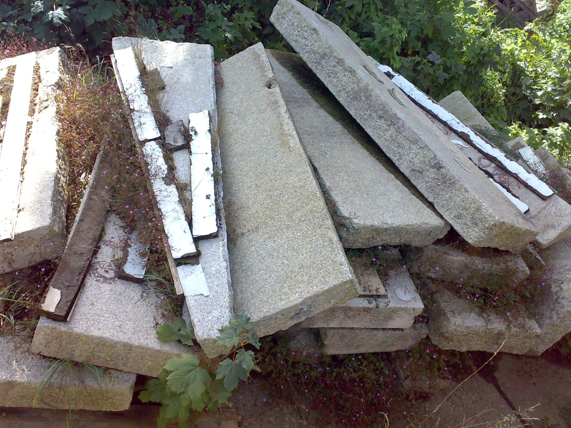 sehr große Wendeltreppe aus Granit - 45 Stufen/Platten - antike-tueren-baustoffe