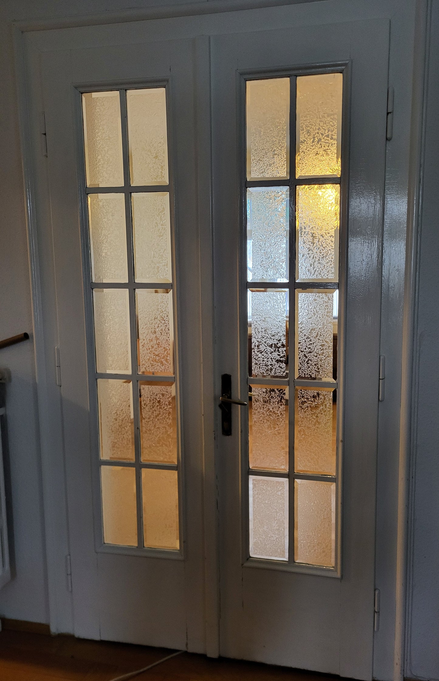 2 St. Hochwertige Türanlagen komplett mit Rahmen um 1924 - IDG/106