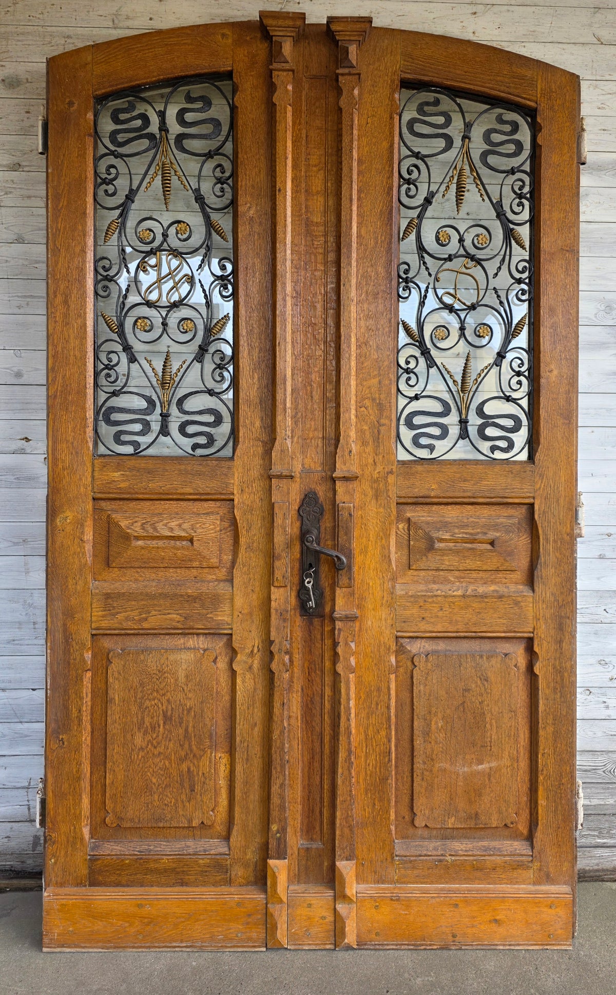 Jugendstil-Korbbogentür in Eiche -HD2/177